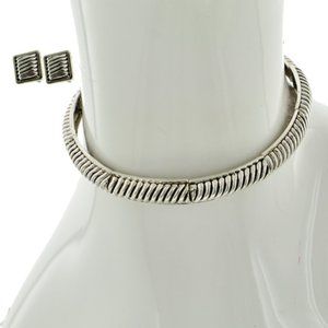 SILVER TONE CHOKER & POST EARRING SET